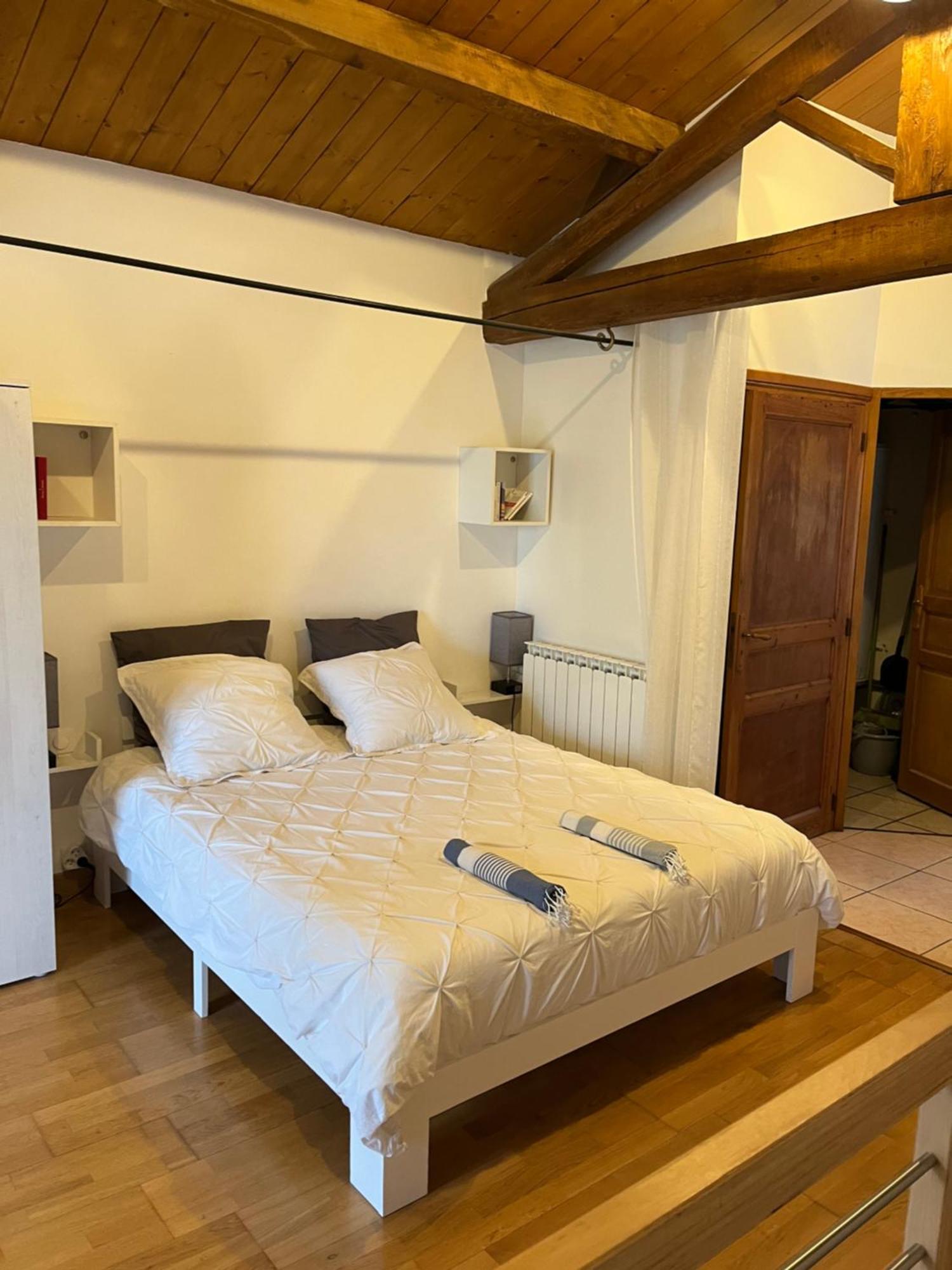 Gite De Fontjalabert En Campagne Tout Confort Lisle-sur-Tarn Esterno foto